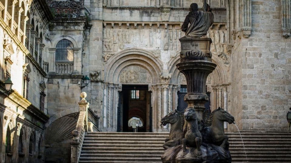 Fontana in piazza della praterias a santiago