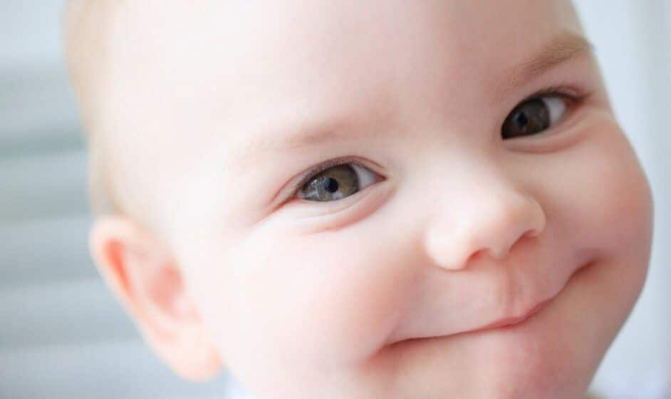 Viso di un bambino