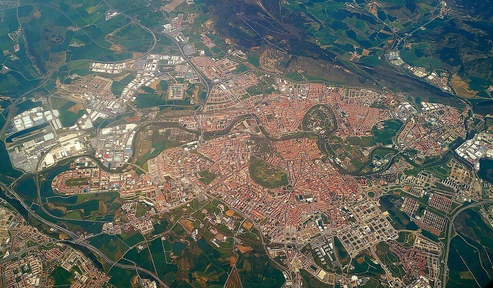 Vista aerea di pamplona