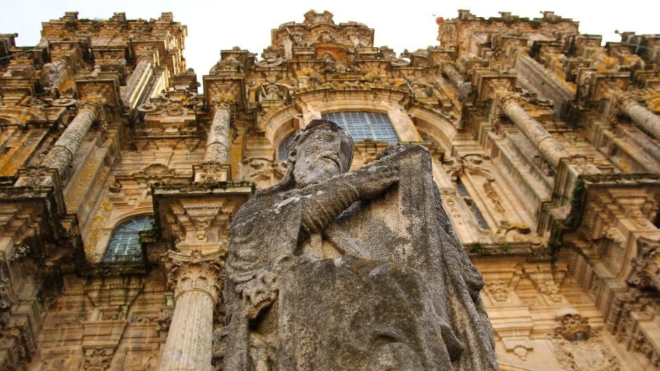 Arrivare a santiago per scoprire cos'è la compostela