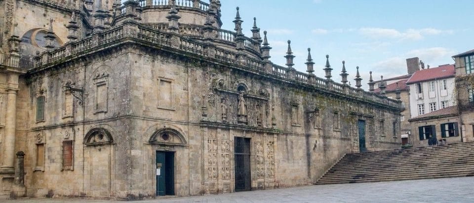 La porta santa della cattedrale di santiago di compostela