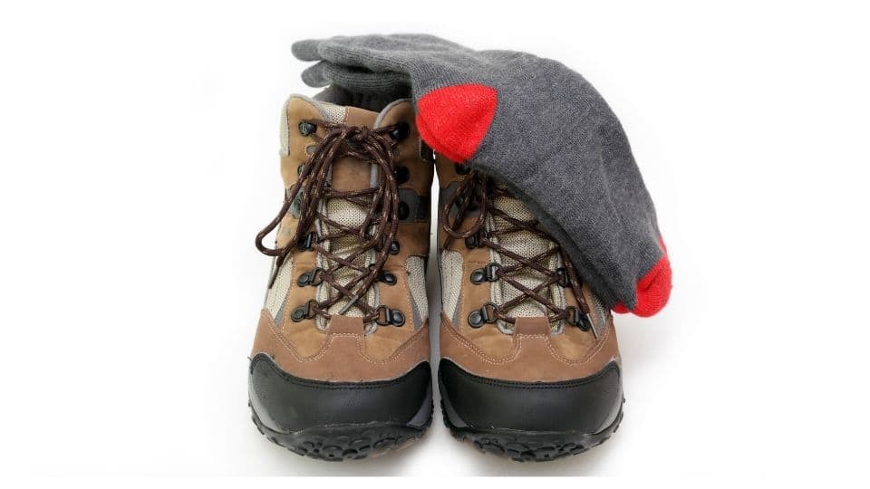 Scarpe e calzini da trekking