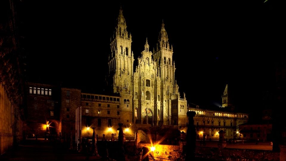la Cattedrale meta finale del percorso Cammino di Santiago pena alternativa