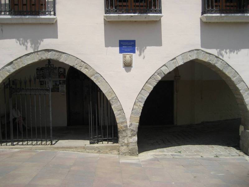 una strada di Trinidad de Arre sul Cammino di Santiago